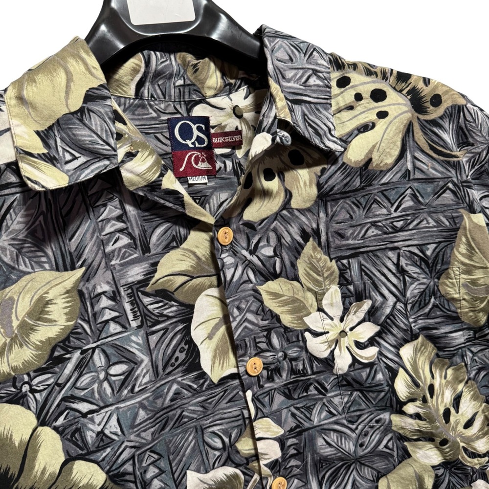 Vintage Quiksilver Loop Collar Shirt Mens M Tropical Monstera Floral Aloha Shirt